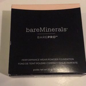 BNIB Bare Minerals BarePro warm light 07